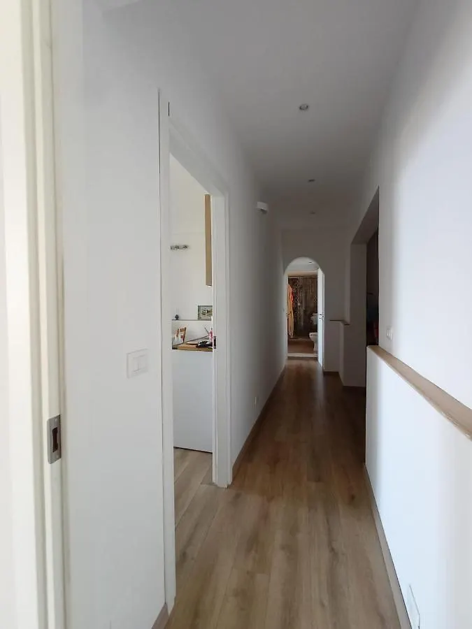 Seaview House Catania Apartment 0*,